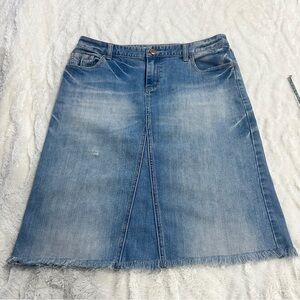 Mossimo Supply Co. Women's Size 9 Blue Denim Raw Hem Straight & Pencil Skirt